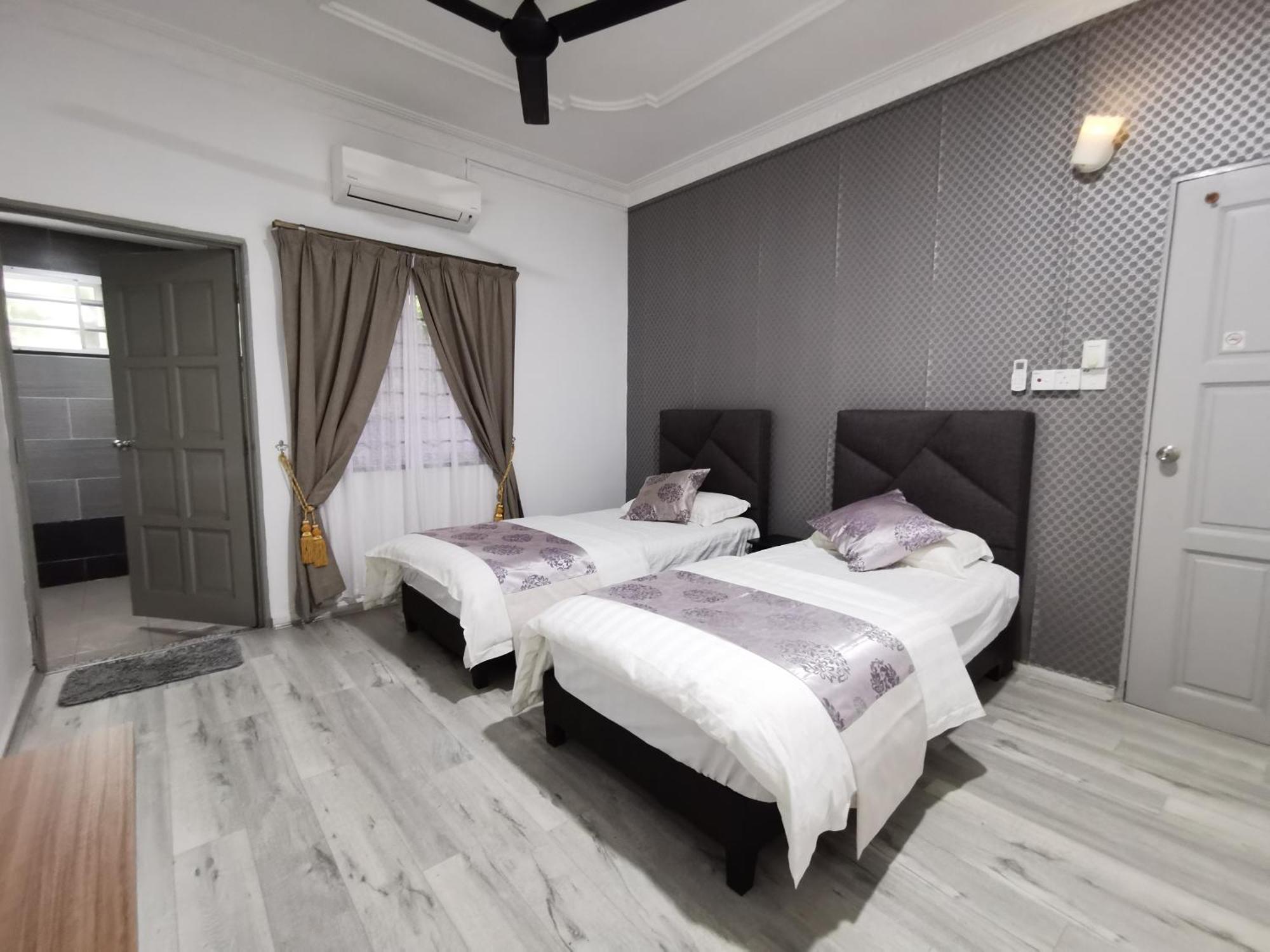 Melody Whole Or Suite Room Muar Exterior photo
