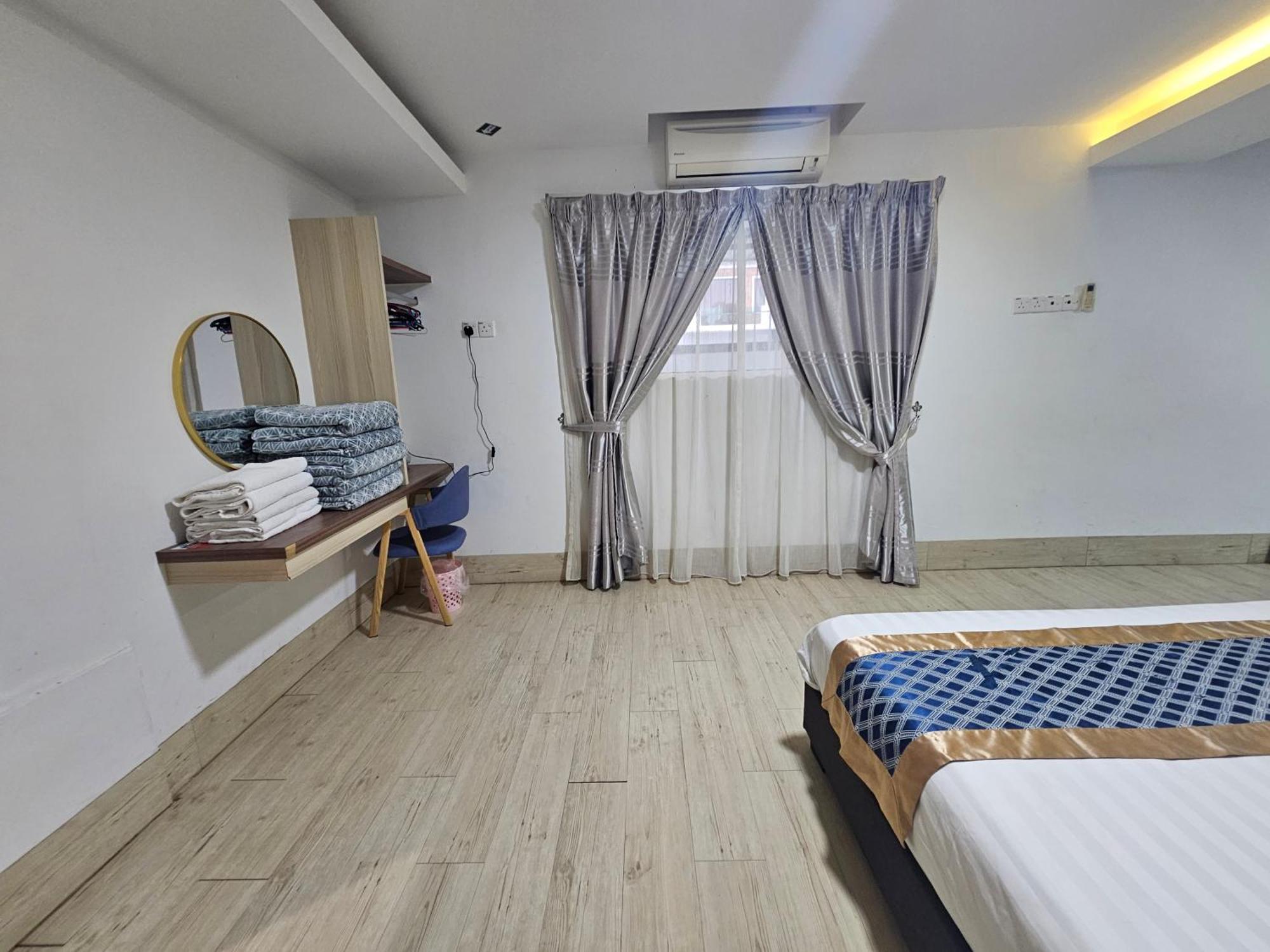 Melody Whole Or Suite Room Muar Exterior photo